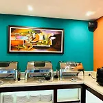 Nicecy Hotel - Bui Thi Xuan Street