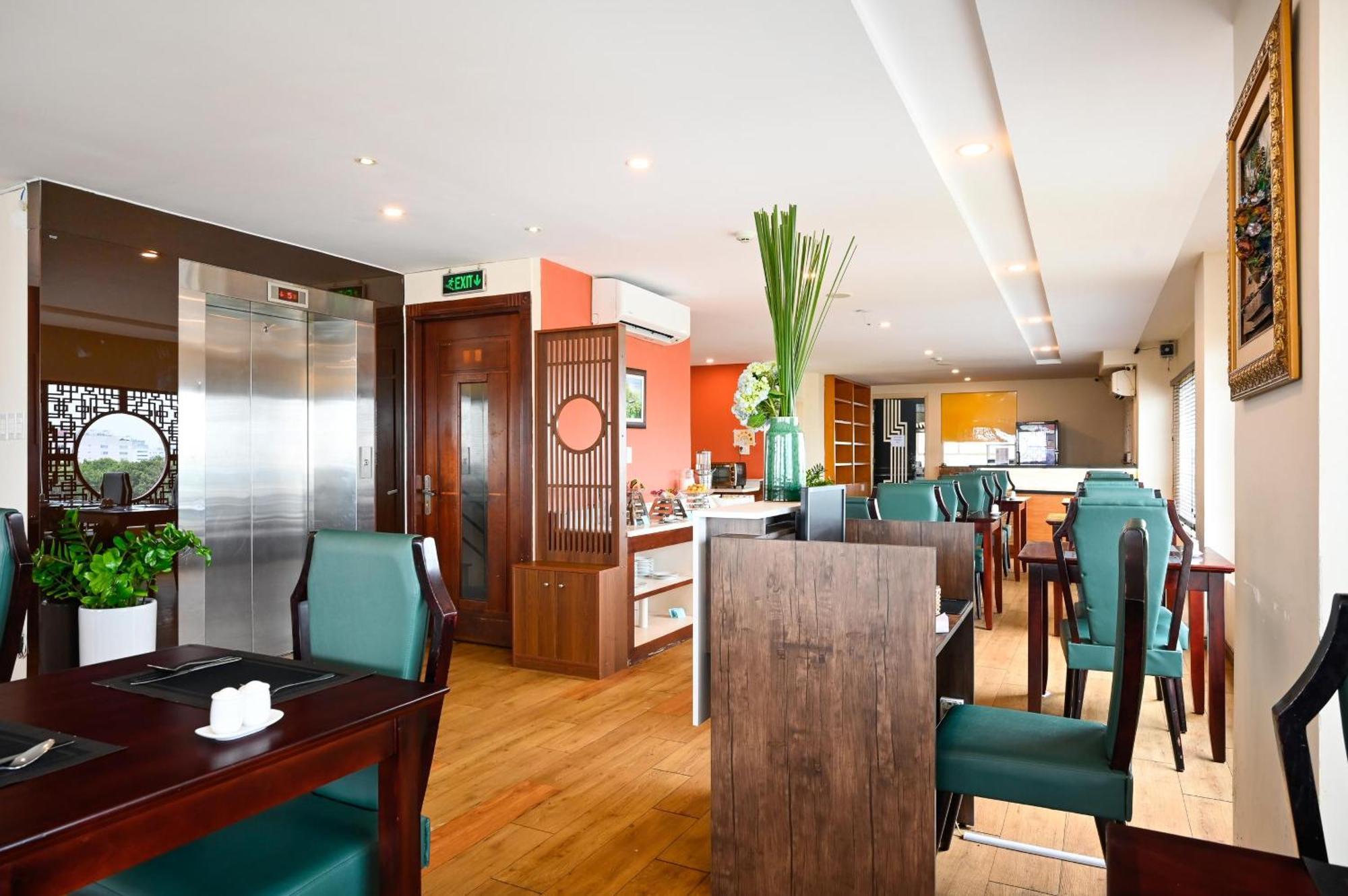 Hotel Nicecy - Bui Thi Xuan Street 3*